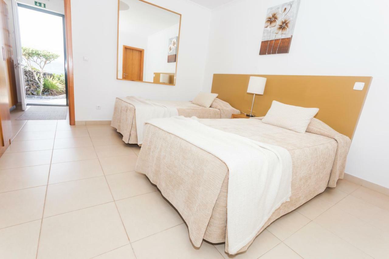Apartamentos Oliveira Madalena (Azores) Exterior foto