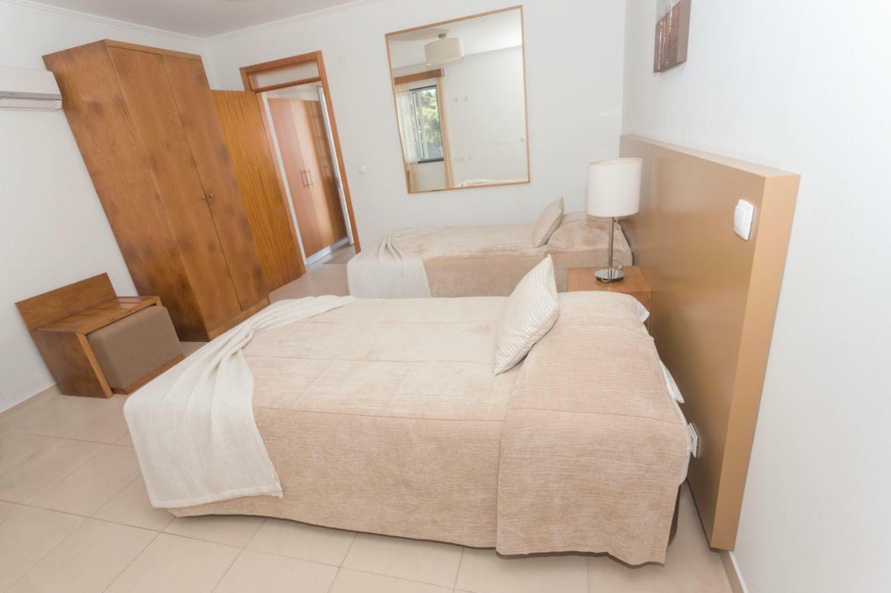 Apartamentos Oliveira Madalena (Azores) Exterior foto